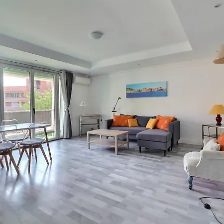Loue 2 Ch 67 M2 Plein Sud St Aygulf 100 M Et Apartamento