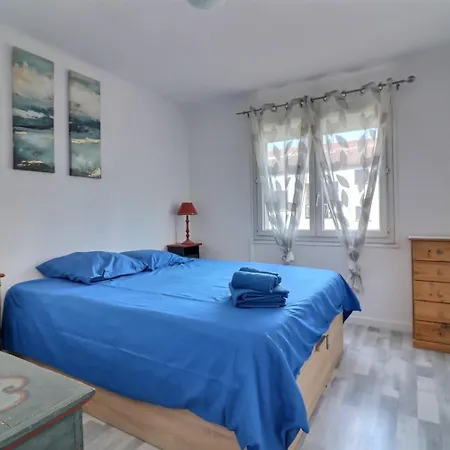 Loue 2 Ch 67 M2 Plein Sud St Aygulf 100 M Et Apartment Frejus